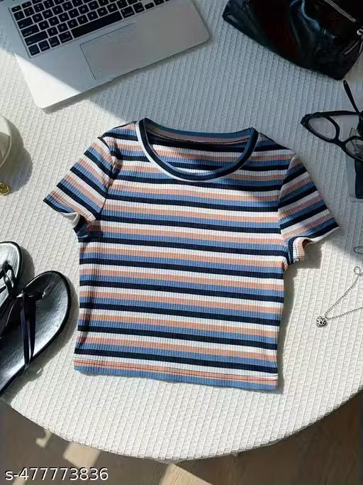 Womens trendy ribcrop